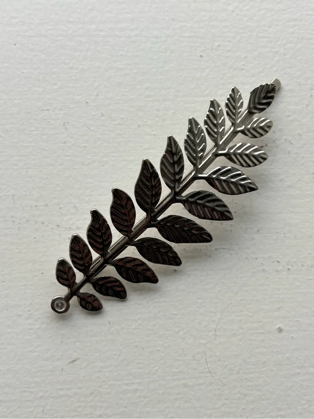 Silver leaf-shaped hair pin W